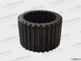 Intermediate spline hub for Bitelli DTV100